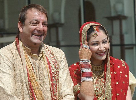 Free Information and News about Famous Bollywood Couples - Sanjay Dutt and Manyata