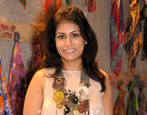 Free Information and News about Fashion Designers of India - Famous Indian Fashion Designers - Deepika Gehani